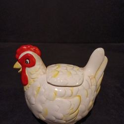Vintage Ceramic Hen