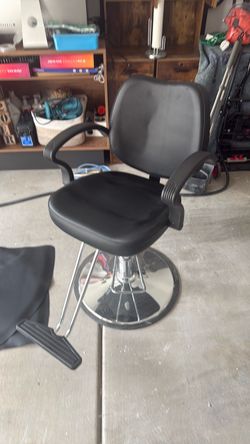 Black Hydraulic Salon Barber Chair