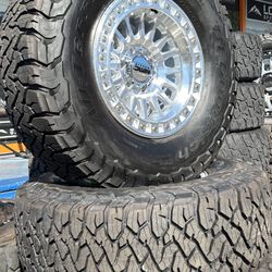 WHEELS KMC IMS 17x9 BRAND NEW