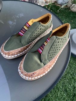 Women loafer sneakers