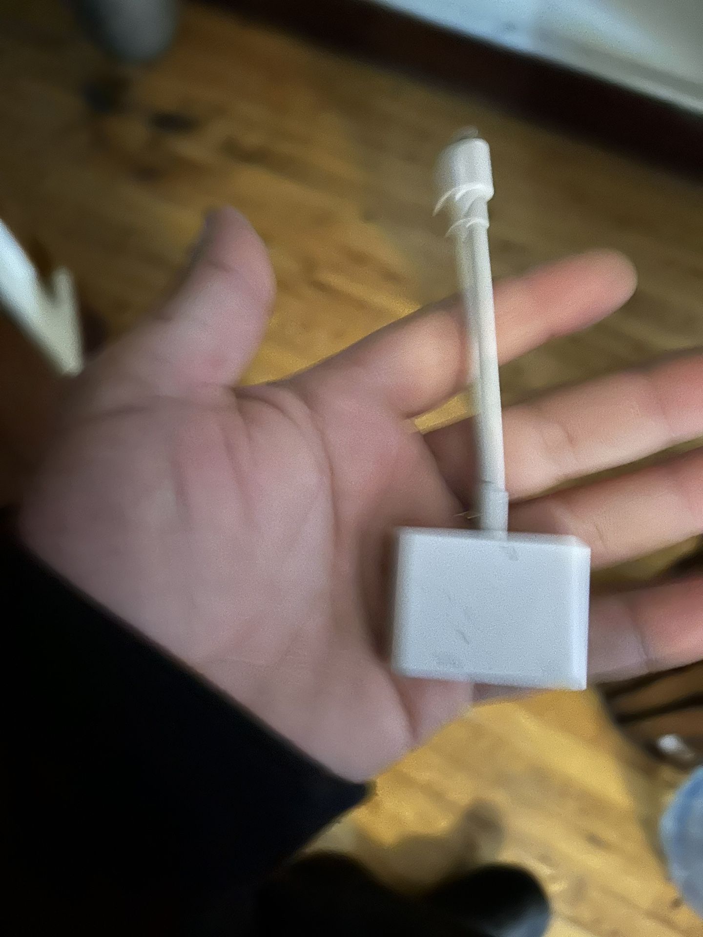 Apple To HDMI Cord To Play Movies