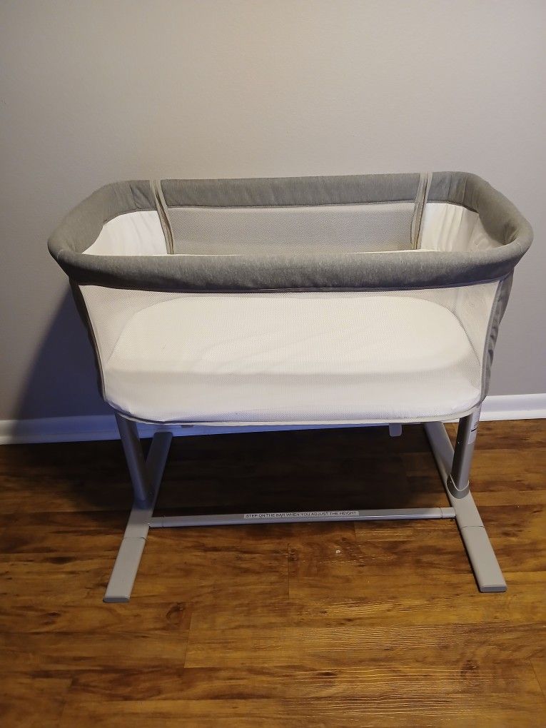 Crib/bassinet