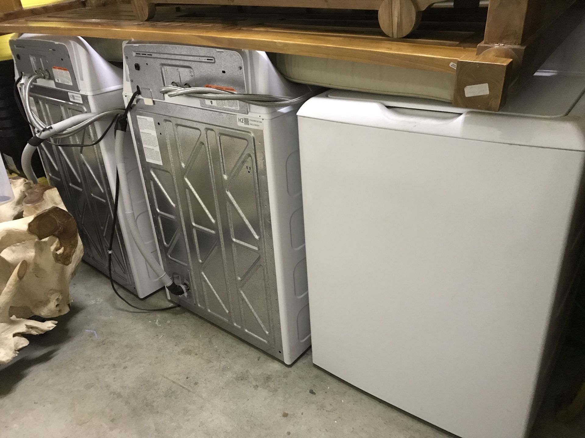 3 washer in good condition. Used about 15 times each one