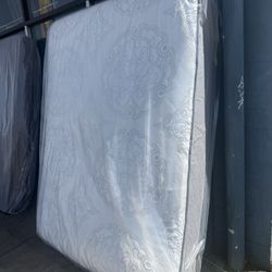 COLCHÓN MATRIMONIAL $140