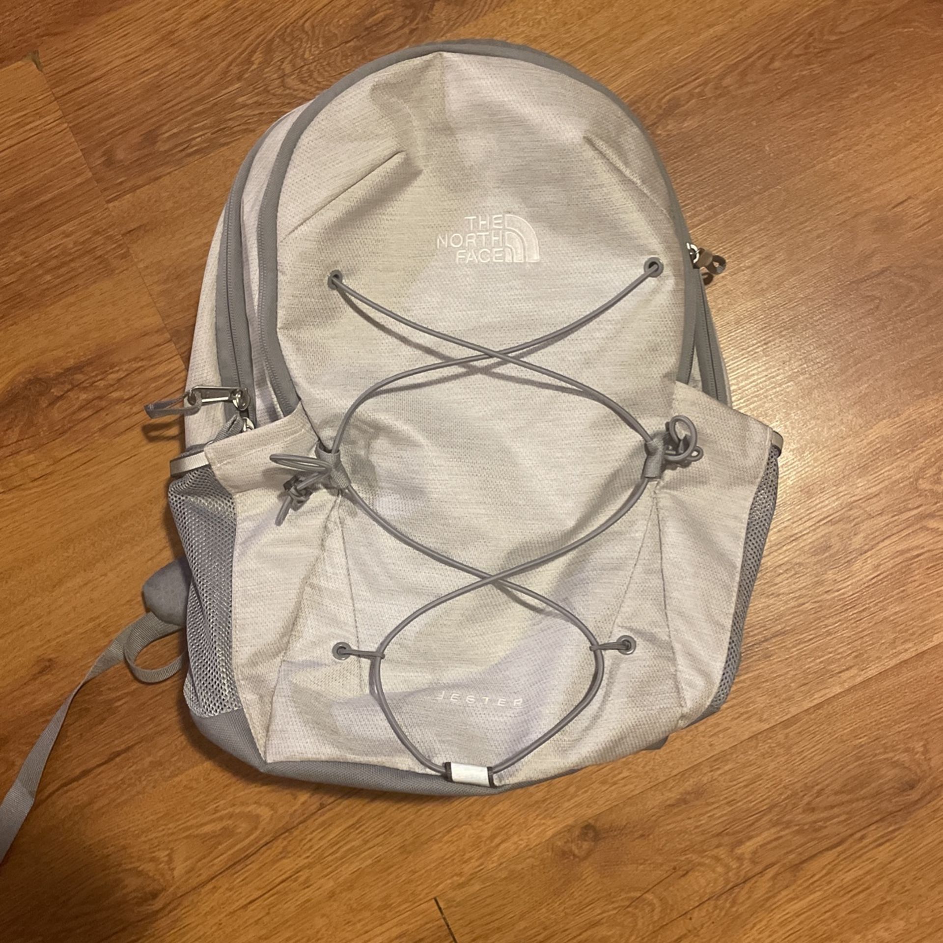 NORTH FACE Jester Backpack Metallic Mid Grey// Very Lightly Used
