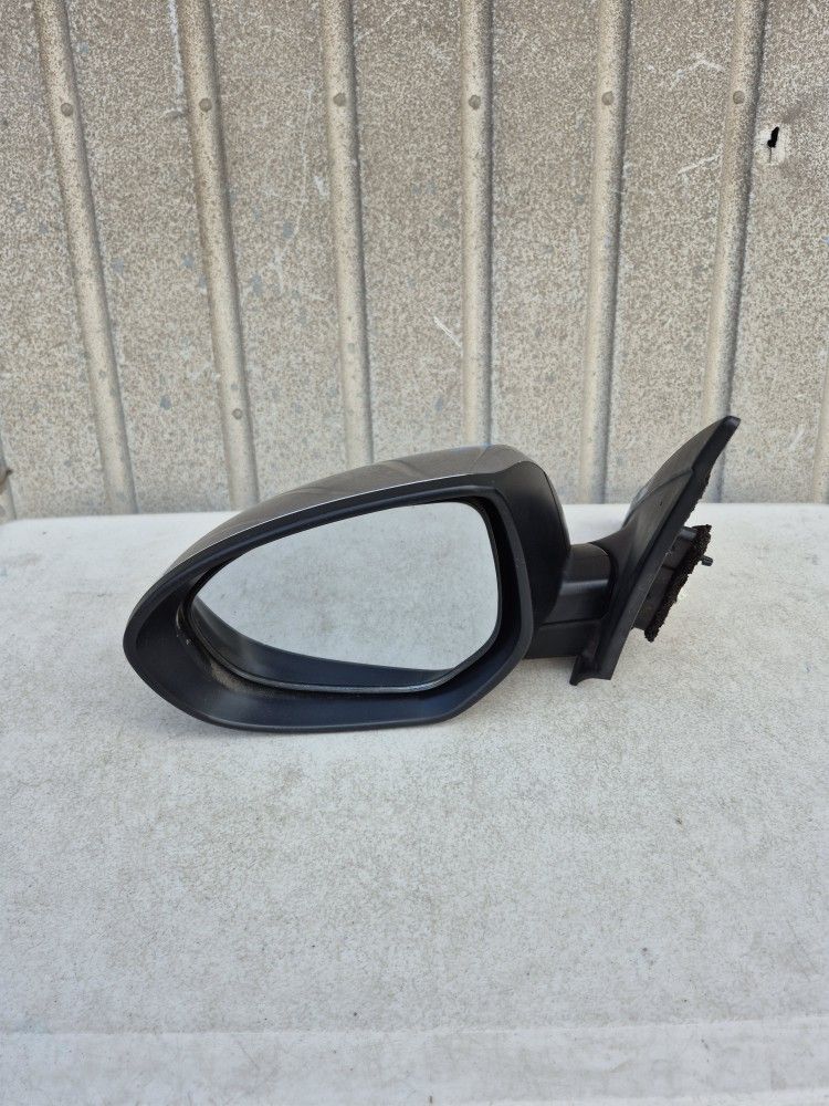 2010 2011 2012 2013 Mazda 3 Front Door Mirror Left Driver Side LH Original Used