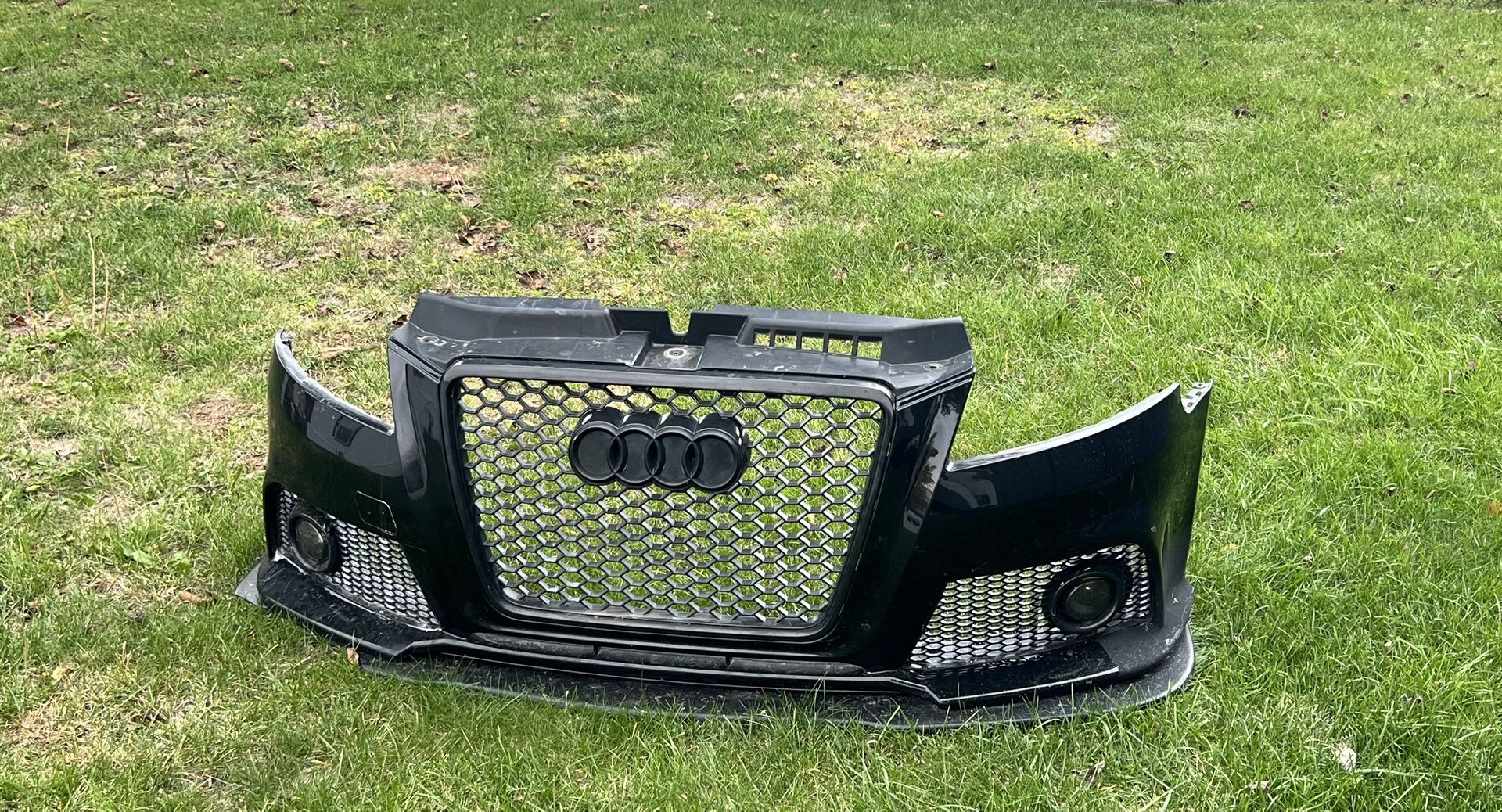 Audi A3 8p Front Bumper Version RS3 Replica