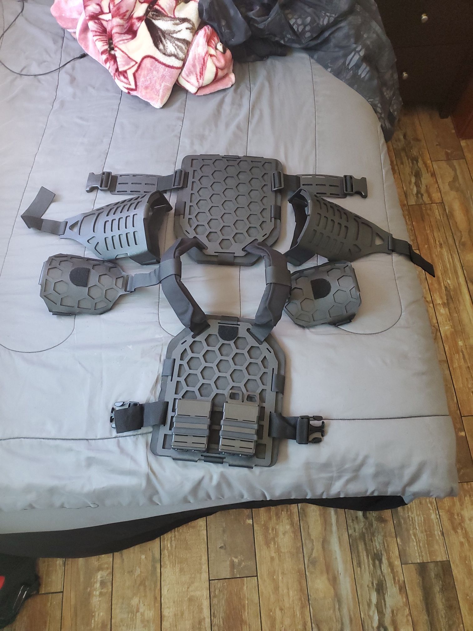 Sci fi Plate Carrier Sports & Outdoors