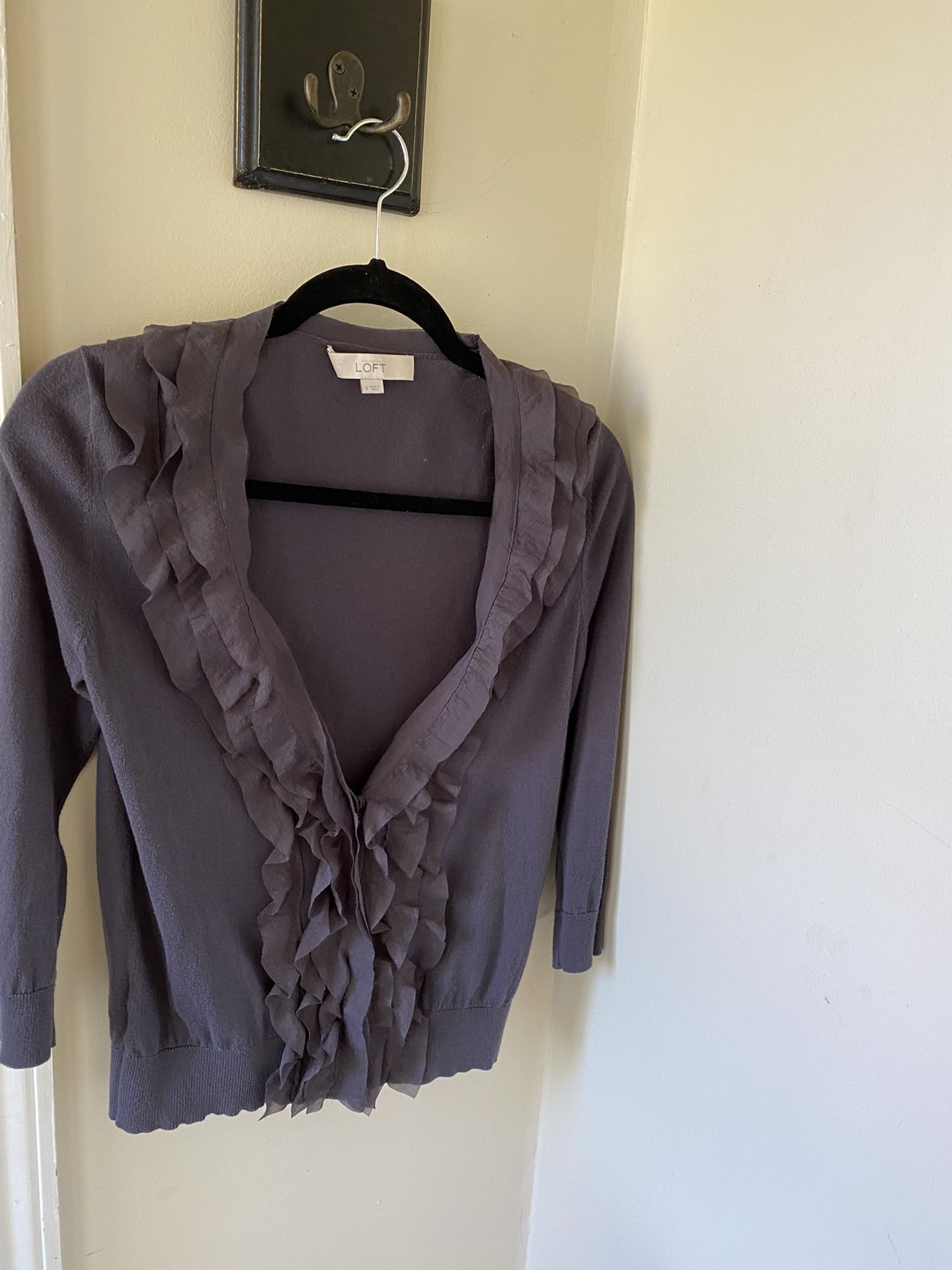 Ann Taylor Loft Charcoal Grey Cardigan Size PSmall