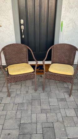 Brown Wicker Patio Chairs