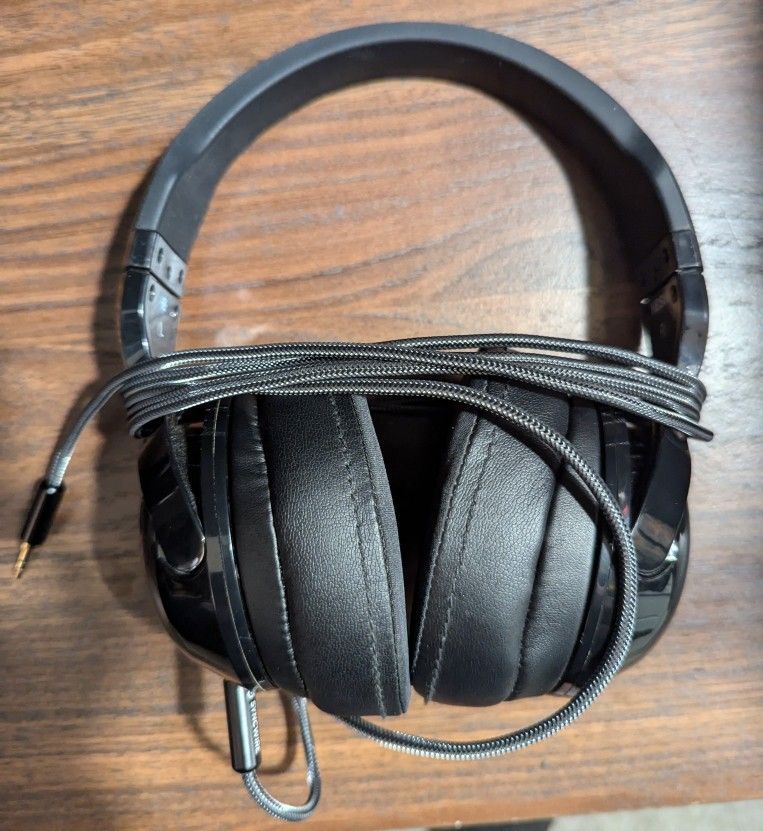 Original Skullcandy Hesh wired headphones