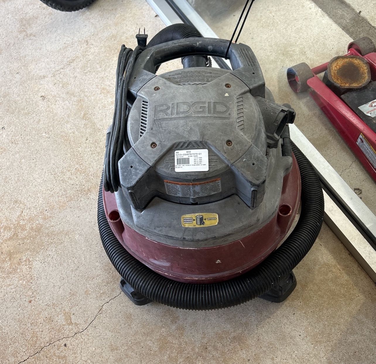 wet/dry vacuum
