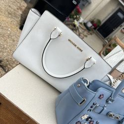 Purses 