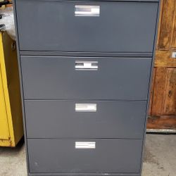 4 Draw Filing Cabinet 