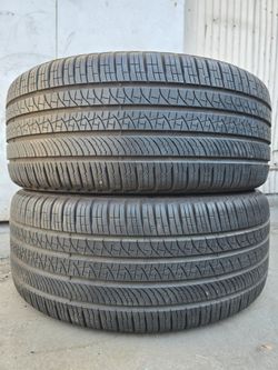 (2) 285 40 23 Pirelli Tires