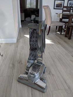 Kirby Upright Vacuum