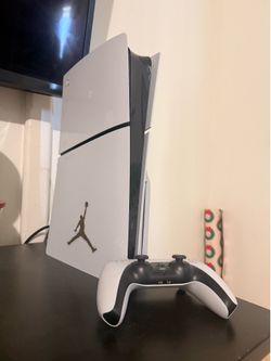 Ps5 and controller