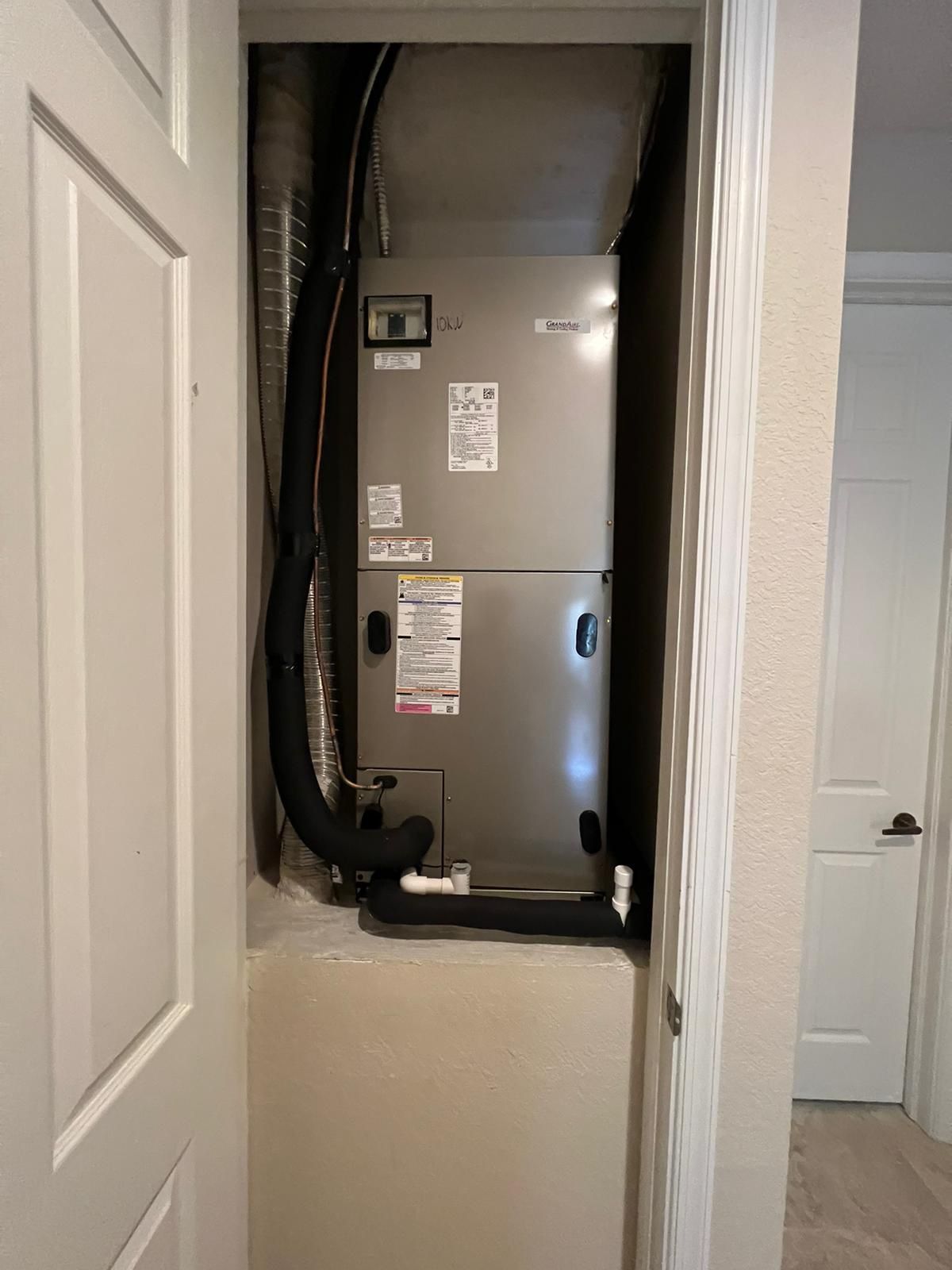 ✅❄️Brand New AC Units available for sale