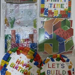 66pcs 16Guests Building Block Party Tableware Set (New, Unopened)