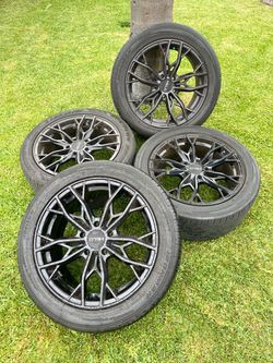 18in 5x120 Fk8 Wheels He907 Black Gloss