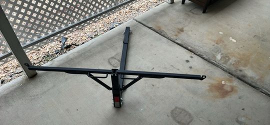 Hitch mount extender for kayak and canoe