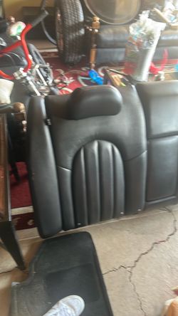 chrysler 300m seats