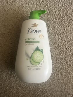 Dove Refresh Body Wash Cucumber and green tea scent, 30.6 fl oz.