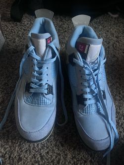 Jordan 4 University Blue size 11.5