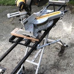 12” DeWalt miter saw