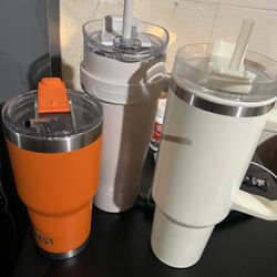 Insulated Cups 
