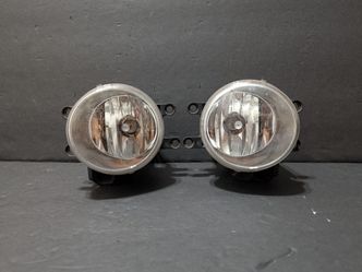 OEM 2014-2020 Toyota 4Runner  Fog Lights LH & RH Pair Genuine Toyota.