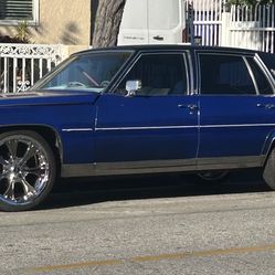 Cadillac  1978   Ford F150  2003