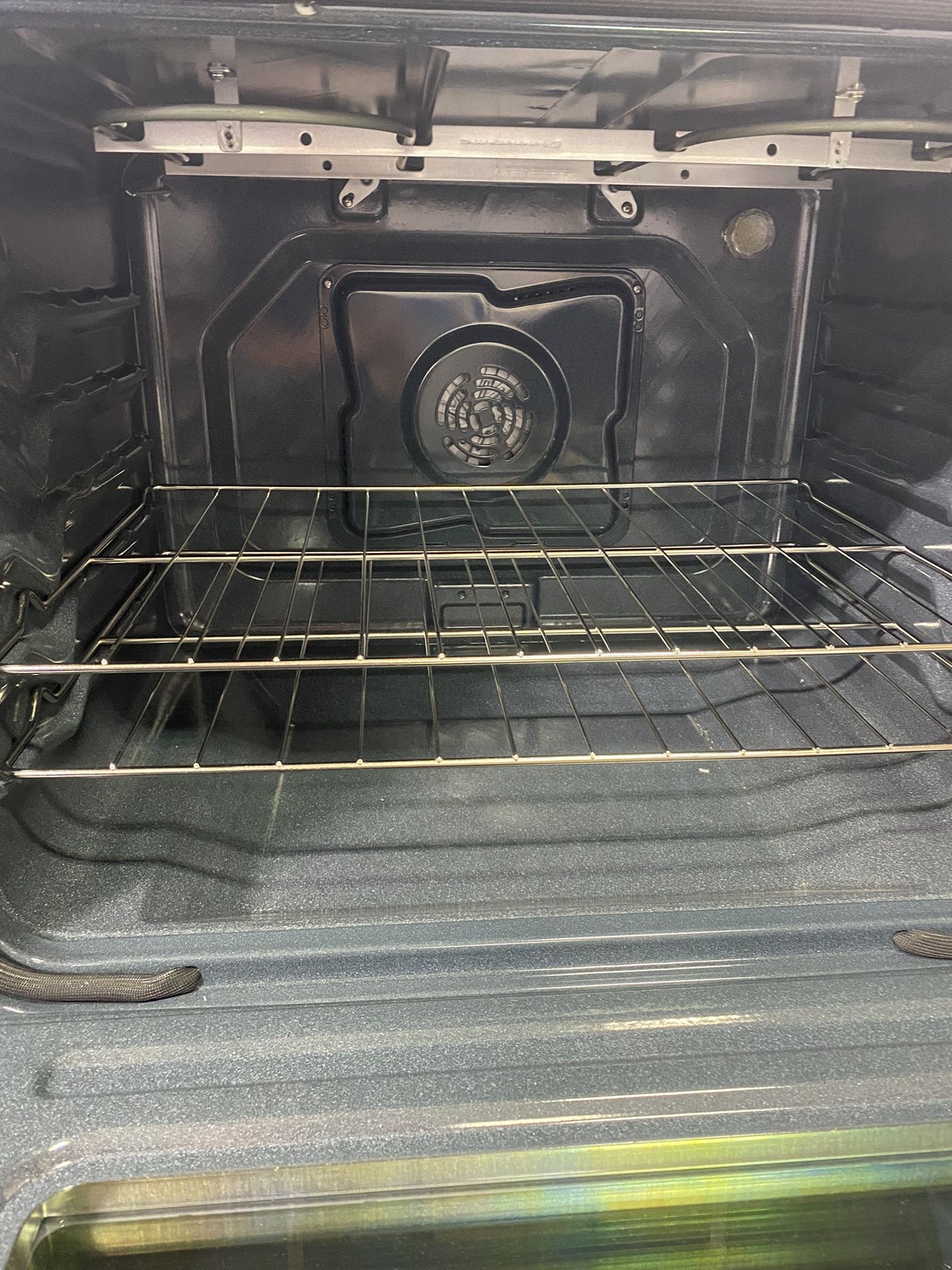 Whirlpool WFES5030RZ 30 Inch Freestanding Electric Range with 5 Elements