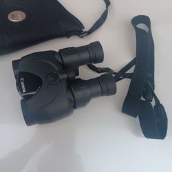 Canon 10X30is Image Stabilized Binoculars Excellent Condition. Other Glasses. For Pick Up Fremont Sea. No Low Ball Offers/Trades Please. Yes I Have