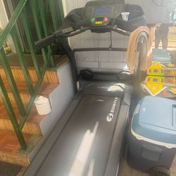 BOWFLEX Treadmill Rarely Used 