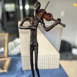 Violin Player Statue