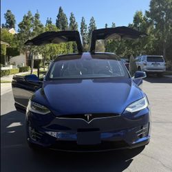 2021 Tesla Model X 90D Sport Utility 4D