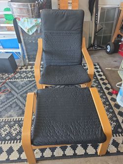 Chairs with stool
