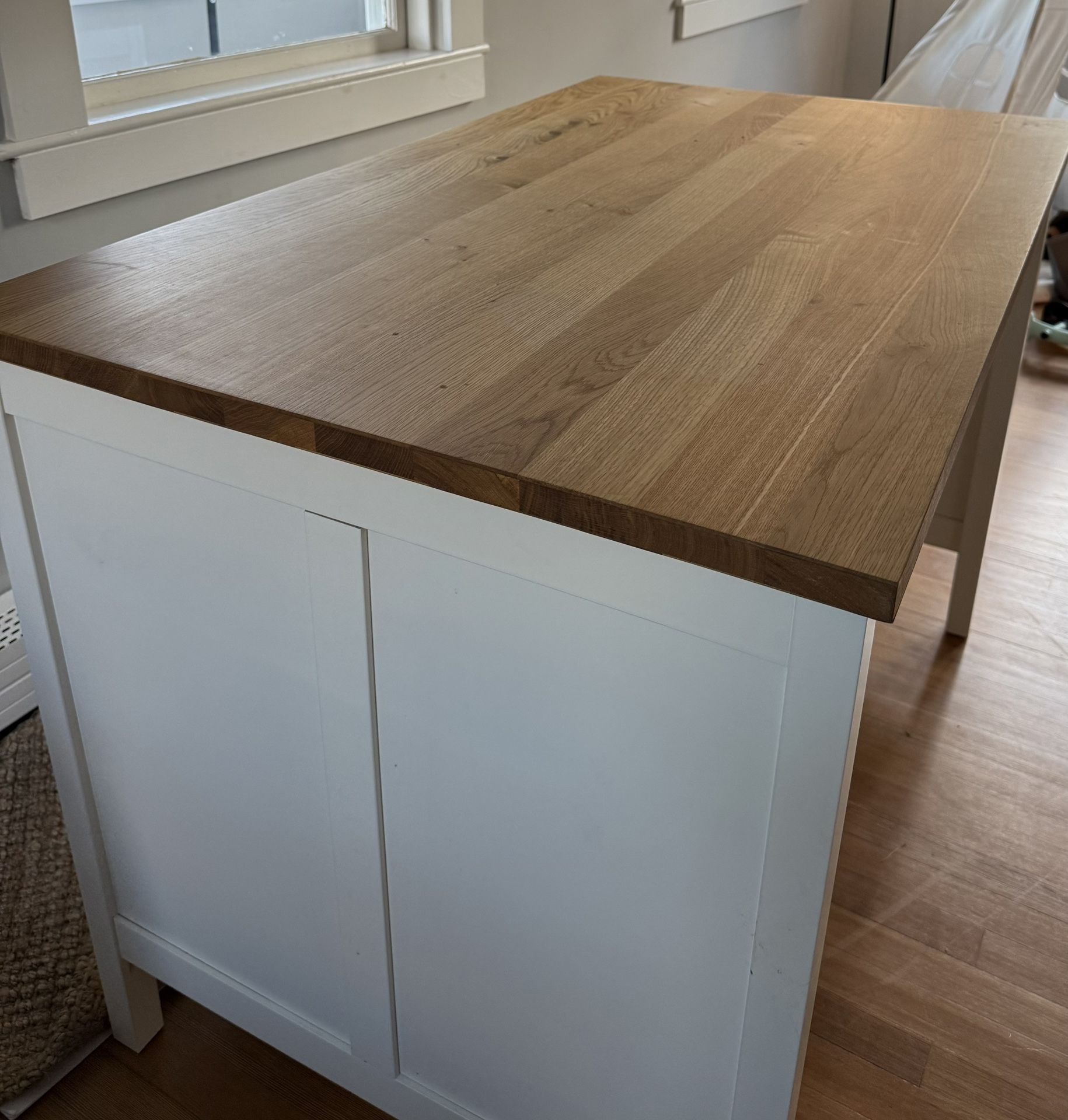 Kitchen Island For Sale!