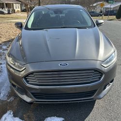 2014 Ford Fusion 151k Clean