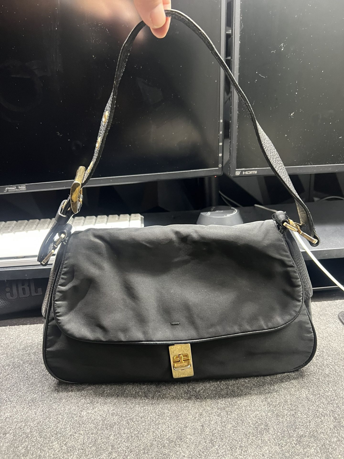 Designer Shoulder Bag (Black)
