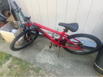 Mongoose 26in bike