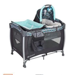 Pack N Play With Bassinet And Changing Table