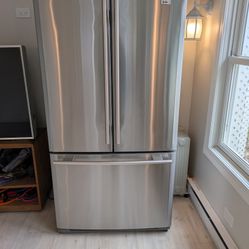 Haier French Door Refrigerator/Freezer.  20.6 Cubic Feet