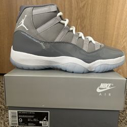 Jordan 11 Retro Cool Grey Size 9