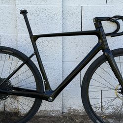 Carbon Gravel Bike