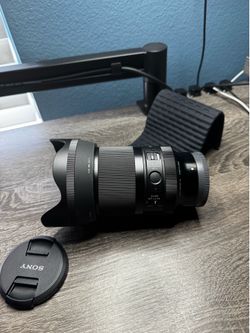 Brand New - Used Once in Studio. Sigma 35mm f/1.4 DG DN Art Lens - Sony E Mount