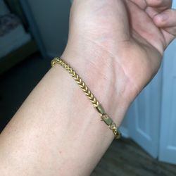 10k Gold Bracelet 6” ‼️