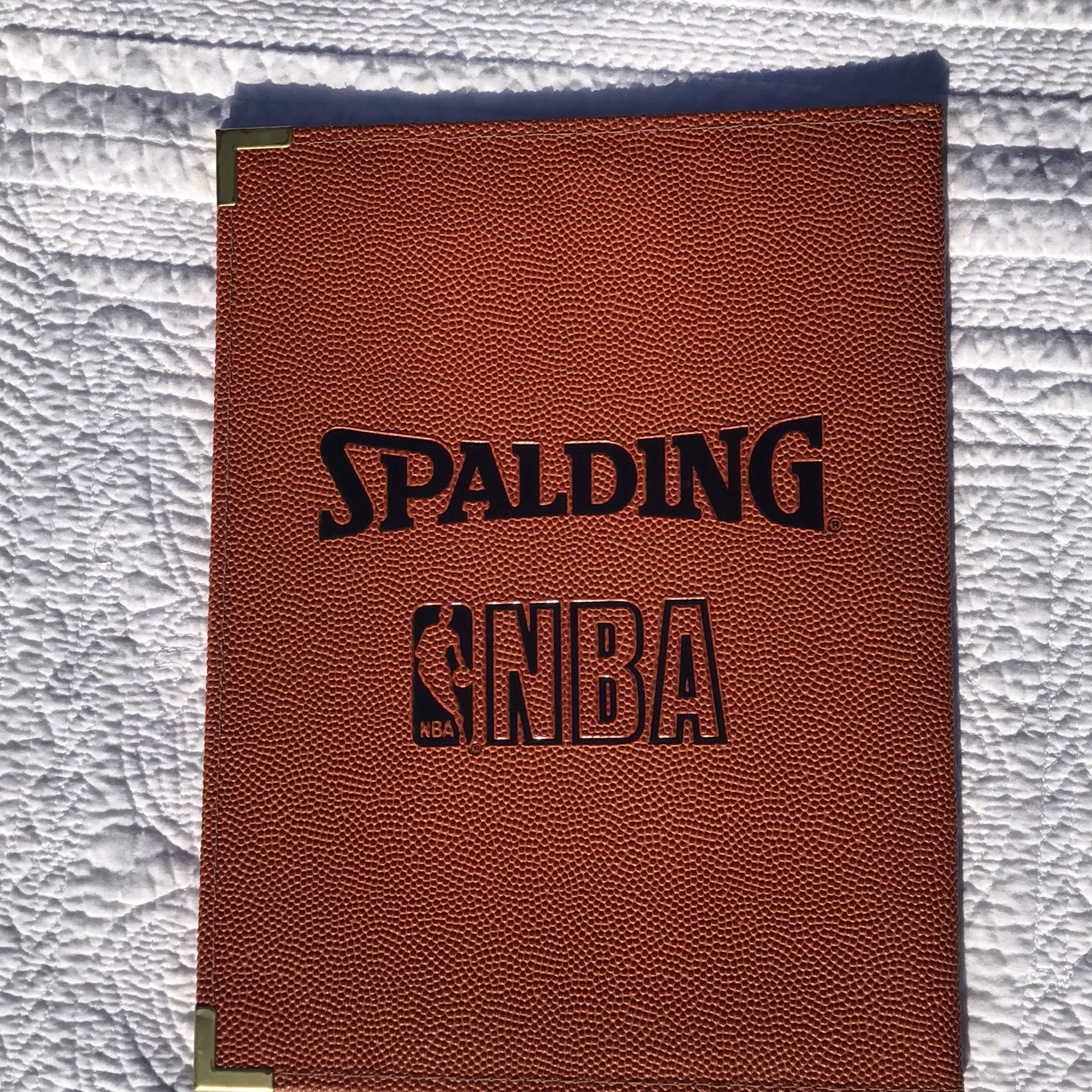 Spaulding NBA Basketball Leather Pad Holder / Portfolio