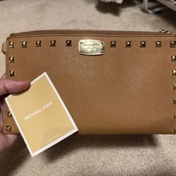 Michael Kors Gold Clutch Like New Condition